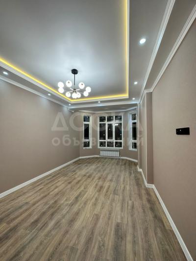 Продаю 1-комнатную квартиру, 45кв. м., этаж - 3/9,  Юж Магистраль\ Сухэ Батора.