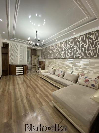 Продаю 3-комнатную квартиру, 90кв. м., этаж - 9/10, Чуйкова/Коенкозова.