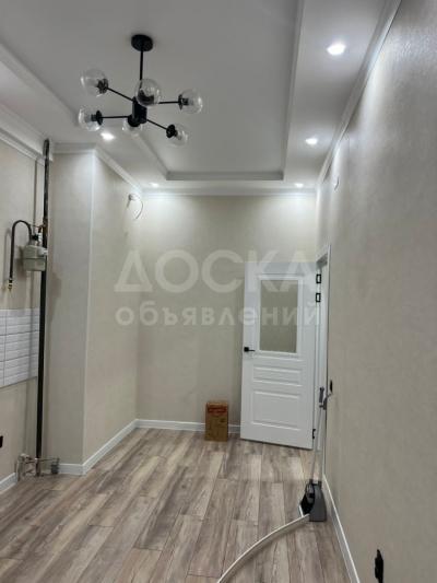 Продаю 1-комнатную квартиру, 41кв. м., этаж - 3/10,  Юж Магистраль\ Сухэ Батора.