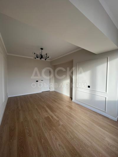 Продаю 2-комнатную квартиру, 70кв. м., этаж - 9/10, Магистраль\Алматинка.