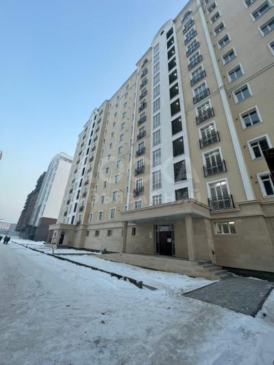 Продаю 4-комнатную квартиру, 96кв. м., этаж - 9/12,  Юж Магистраль\ Куттубаева.