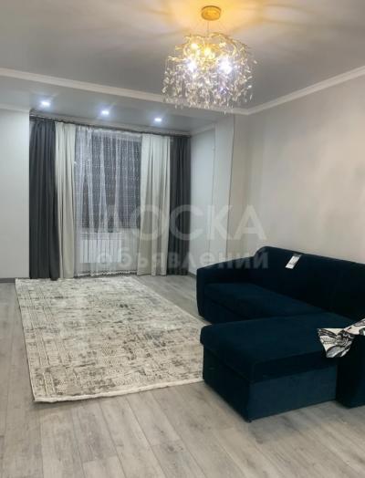 Продаю 2-комнатную квартиру, 74кв. м., этаж - 5/10, Орозбекова\Боконбаева.