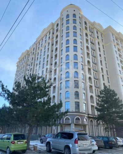 Продаю 2-комнатную квартиру, 84кв. м., этаж - 10/12,  Юж Магистраль\ Куттубаева.