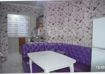 Продаю 2-комнатную квартиру, 53кв. м., этаж - 2/5, Боконбаева Тыныстанова.