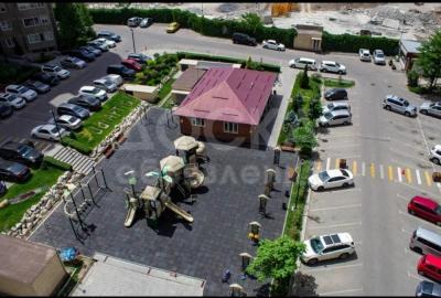 Продаю 1-комнатную квартиру, 42кв. м., этаж - 13/15, МКР Джал.