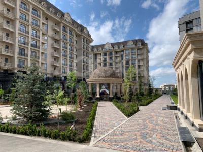 Продаю 1-комнатную квартиру, 63кв. м., этаж - 4/8, Central Park.