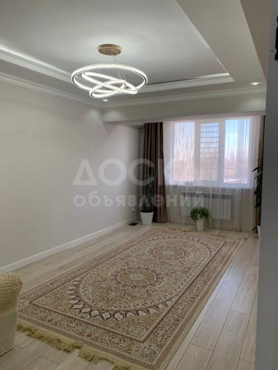 Продаю 2-комнатную квартиру, 70кв. м., этаж - 3/9, Кок Жар.