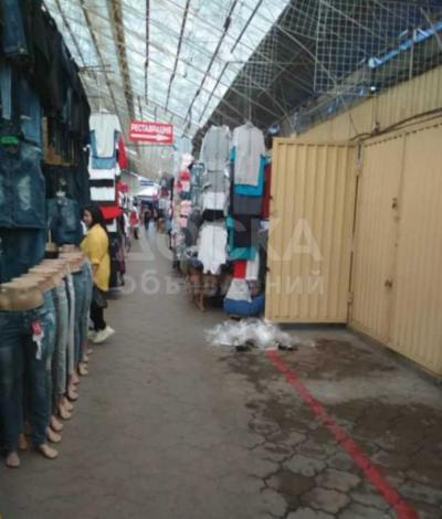 Продаю торговое помещение  9кв. м., Аламединский базар.