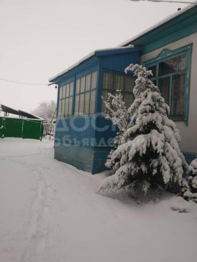 Продаю дом 5-ком. 100кв. м., этаж-1, 20-сот., стена кирпич, Чуйская обл. Московский район. с. Садовое..