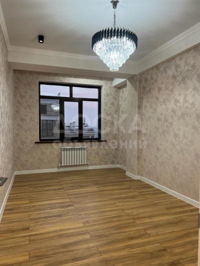 Продаю 1-комнатную квартиру, 47кв. м., этаж - 12/13, Саякбая Каралаева, 38/1.