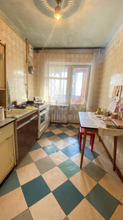 Продаю 3-комнатную квартиру, 68кв. м., этаж - 2/5, ТЭЦ.