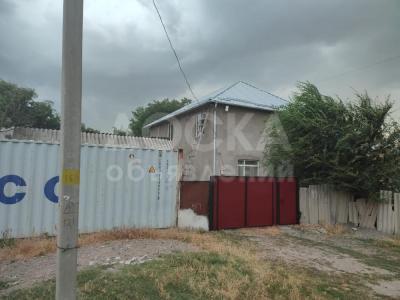 Продаю дом 5-ком. 170кв. м., этаж-2, 15,6-сот., стена кирпич, Лесное ул. Центральная .