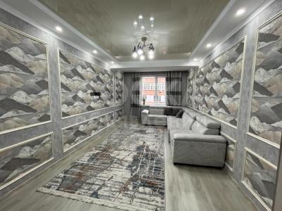 Продаю 2-комнатную квартиру, 64кв. м., этаж - 7/10, юж магистраль\ахунбаева.