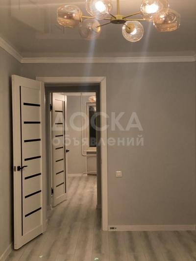 Продаю 3-комнатную квартиру, 58кв. м., этаж - 4/5, Московская Ибраимова.