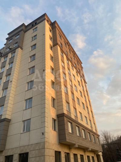 Продаю 3-комнатную квартиру, 76кв. м., этаж - 6/9, Новый Автовокзал.