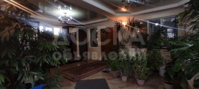 Алматинка/Фрунзе . Продается Гостиница в районе Аламединского рынка  Алматинка/Фрунзе . Алматинка/Фрунзе . Алматинка/Фрунзе . Алматинка/Фрунзе .