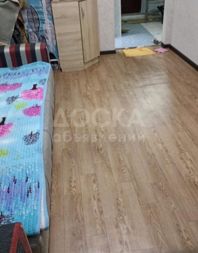 Продаю 1-комнатную квартиру, 19кв. м., этаж - 4/5, Аламедин 1.