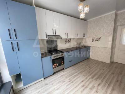 Продаю 2-комнатную квартиру, 60кв. м., этаж - 3/10, Тунгуч.