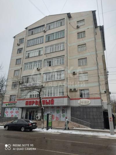 Продаю 4-комнатную квартиру, 220кв. м., этаж - 4/7, Киевская - турузбекова.