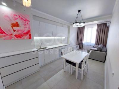 Продаю 1-комнатную квартиру, 44кв. м., этаж - 12/12, 12 мкр.