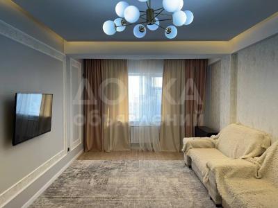 Продаю 3-комнатную квартиру, 97кв. м., этаж - 11/13, Жумабека 233.