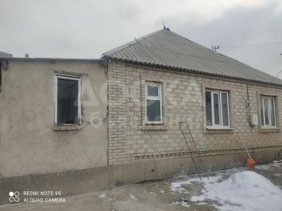 Продаю дом 4-ком. 98кв. м., этаж-1, 5-сот., стена кирпич, Бекбекей.