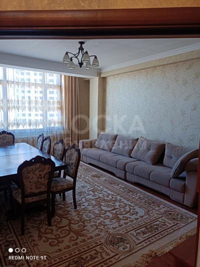 Продаю 2-комнатную квартиру, 80кв. м., этаж - 1/1, Советская/Скрябина.