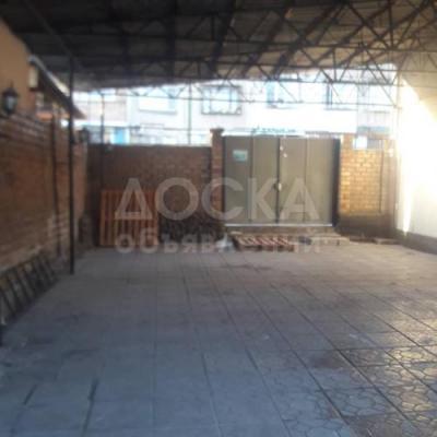 Сдаю летнюю площадку крытую долгосрочно, не на сезон