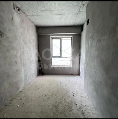 Продаю 2-комнатную квартиру, 67кв. м., этаж - 4/12, район Ала-арча.