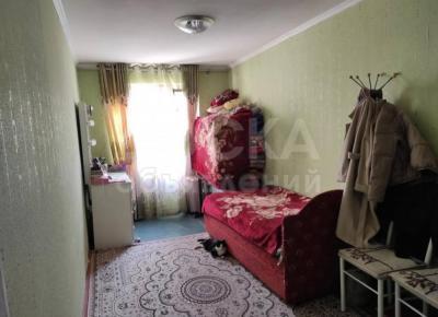 Продаю 3-комнатную квартиру, 64кв. м., этаж - 2/4, 6-й мкр.