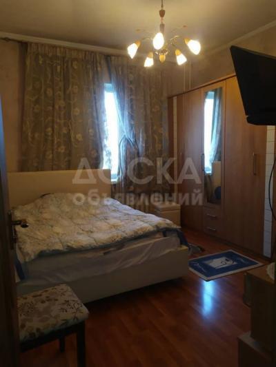 Продаю 3-комнатную квартиру, 70кв. м., этаж - 6/9, 8-й мкр..