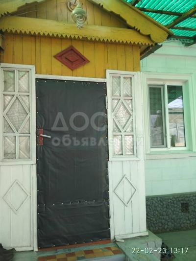 Продаю дом 5-ком. 100кв. м., этаж-1, 4-сот., стена кирпич, советская/Фере.