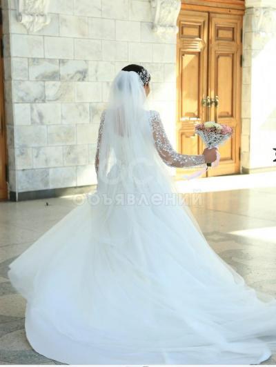 Продается шикарное свадебное платье (Турция)Т:0500 14 06 14