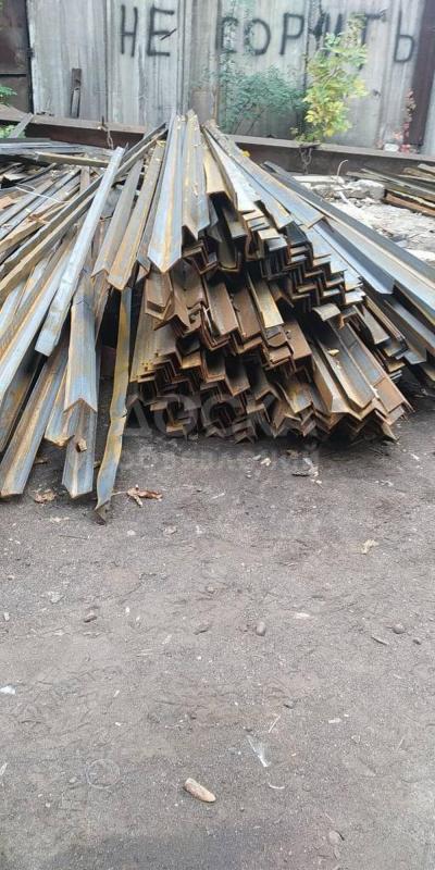 Стальной уголок от производителя