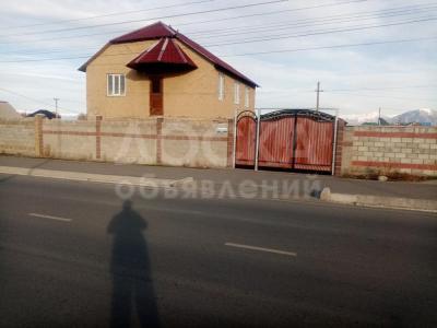 Продаю участок под строительство, 4 соток г.Каракол, ул.Кадыр Аке,д.96.