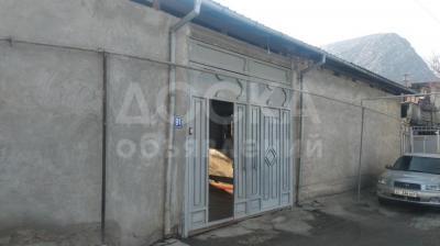 Продаю дом 6-ком. 114,22кв. м., этаж-1, 4,6-сот., стена кирпич, г.Ош, ул.Новои, д.91.