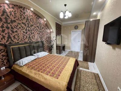 Продаю 4-комнатную квартиру, 118,7кв. м., этаж - 9/9, Джал.