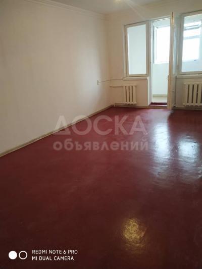 Продаю 1-комнатную квартиру, 32кв. м., этаж - 5/5, Гоголя/Московская .