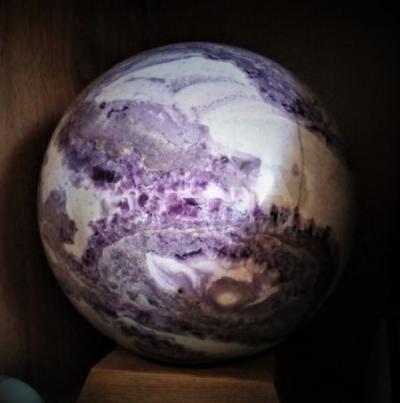 Шар из даурского флюорита