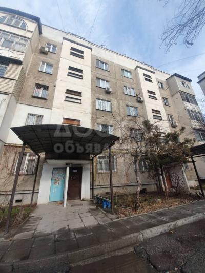 Продаю 2-комнатную квартиру, 60кв. м., этаж - 1/5, мкр Асанбай 105серия в отличном состоянии Цена 65$.