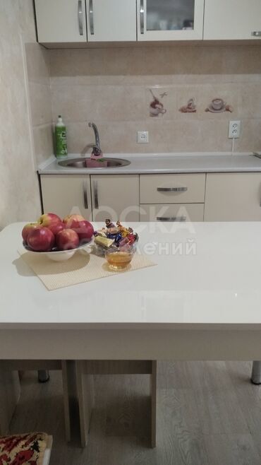 Продаю 1-комнатную квартиру, 46кв. м., этаж - 2/9, Улан-2.