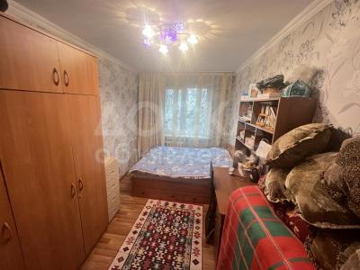 Продаю 2-комнатную квартиру, 43кв. м., этаж - 3/4, 4 микрорайон.