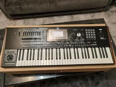 Korg Pa5x ,Yamaha Genos 76keys