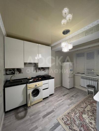 Продаю 2-комнатную квартиру, 62кв. м., этаж - 7/10, Восток-5 .