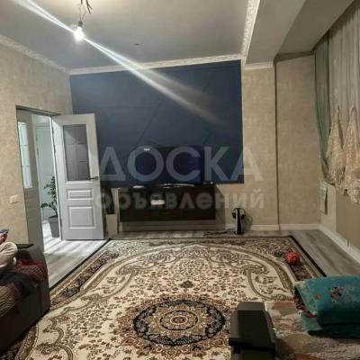 Продаю 2-комнатную квартиру, 68кв. м., этаж - 5/12, Чынгыза Айтматова .