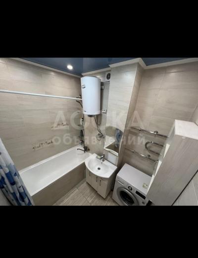 Продаю 3-комнатную квартиру, 65кв. м., этаж - 3/9, джал.