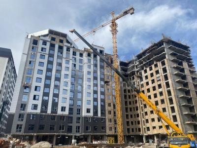 Продаю 2-комнатную квартиру, 60кв. м., этаж - 3/15, Асанбай мкр .