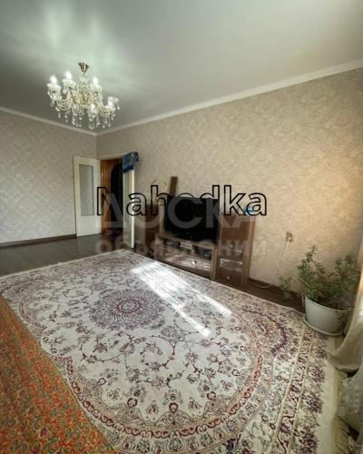 Продаю 3-комнатную квартиру, 63кв. м., этаж - 3/4, с. Лебединовка.