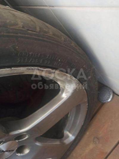 продаю Rinspeed  диски оригинал вместе с шинами