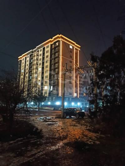 Продаю 3-комнатную квартиру, 80кв. м., этаж - 10/12, Элитка в готовом доме, Боконбаева/Тимирязева Жк  Лондон, Роял Цена 85$ cрочно.